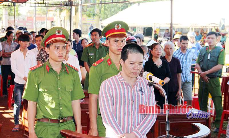 Phú Riềng chuyển hóa địa bàn trọng điểm về an ninh trật tự