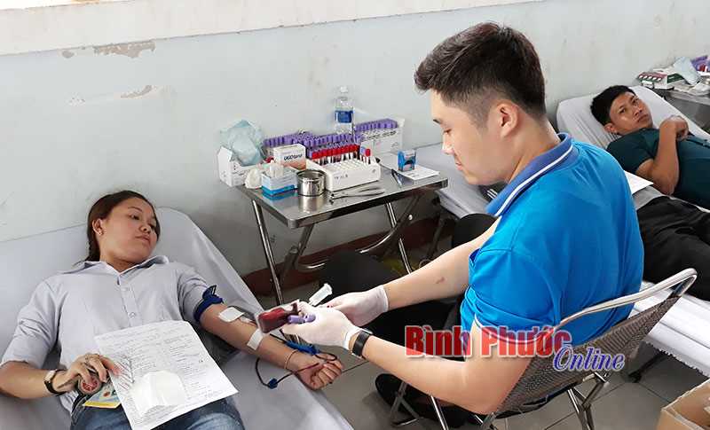 Đồng Xoài: 4 đợt hiến máu tình nguyện thu 1.510 đơn vị