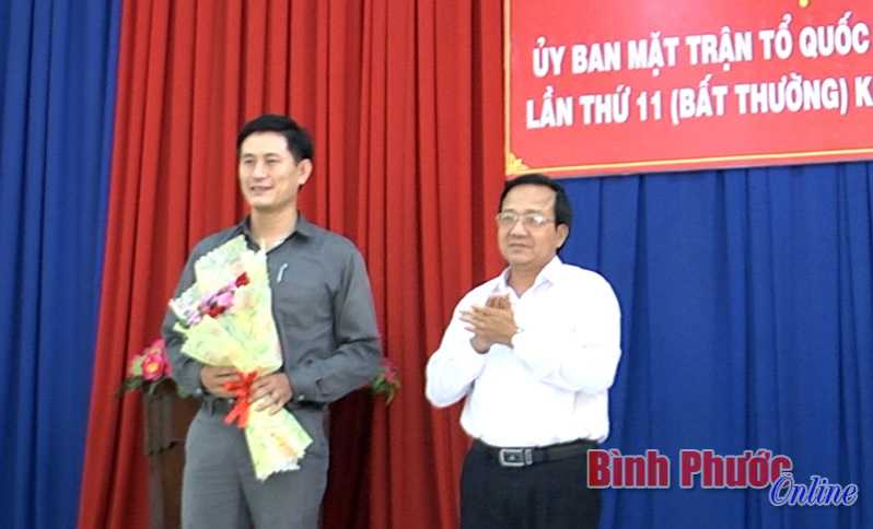 Đồng Xo&agrave;i: Trưởng ban D&acirc;n vận Thị ủy được bầu giữ chức Chủ tịch UBMTTQVN thị x&atilde;