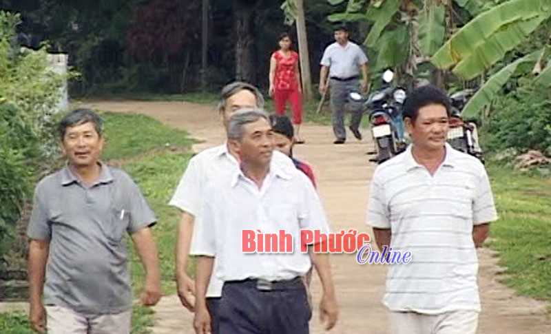 Cán bộ mặt trận năng động