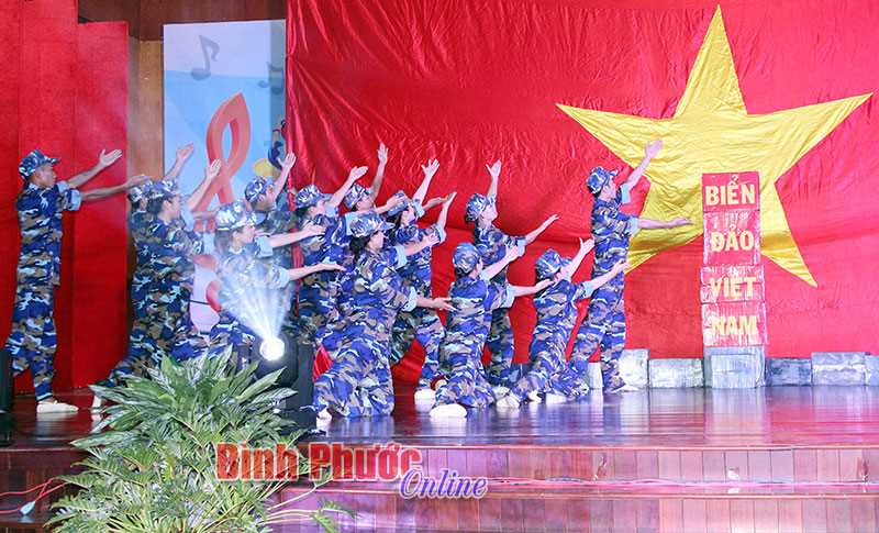 Hội diễn nghệ thuật CNVCLĐ Cao su Phú Riềng: Nhà máy chế biến Trung Tâm nhất toàn đoàn