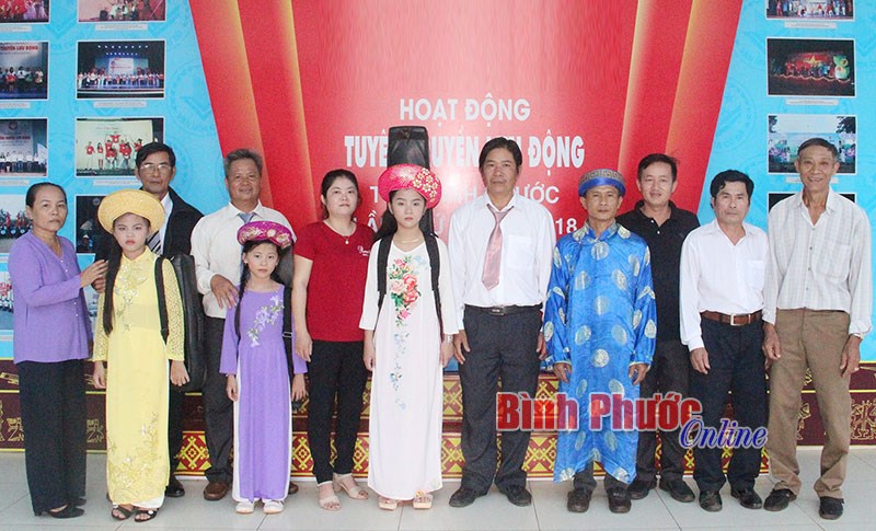 Đam mê và đồng thuận - Động lực để đờn ca tài tử ở Bù Đăng phát triển