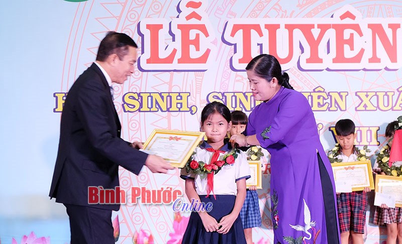 Khơi nguồn tinh thần hiếu học