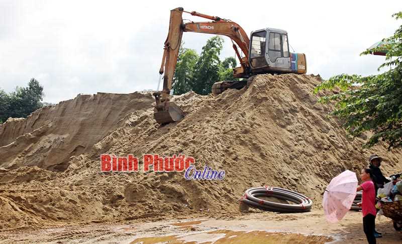 Hành vi khai thác cát trái phép bị xử lý như thế nào?