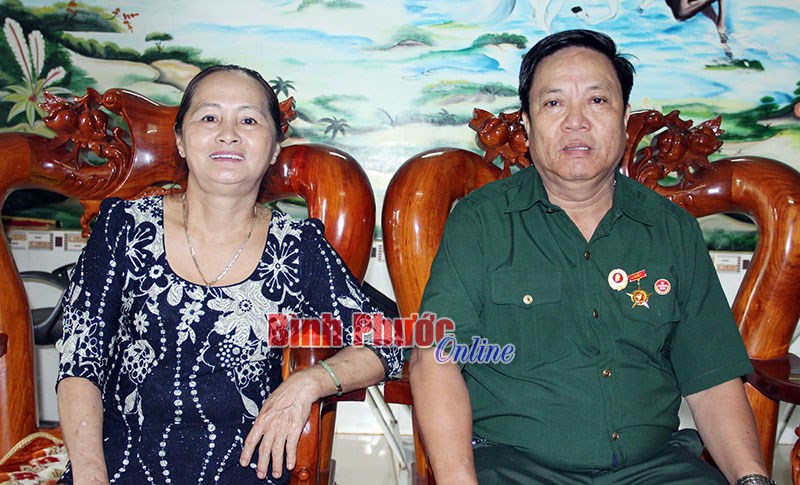 Những gia đình cách mạng gương mẫu