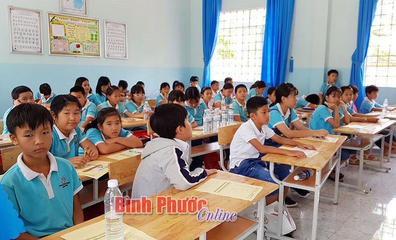 158 thí sinh tham gia kỳ thi Cambridge