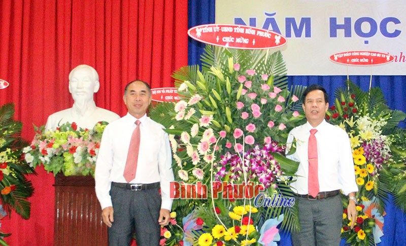 Trường cao đẳng Công nghiệp cao su khai giảng năm học