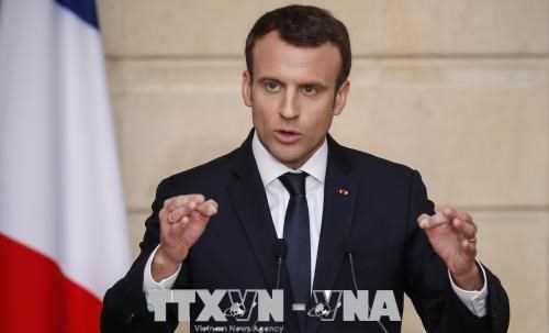 Uy tín của Tổng thống Pháp Emmanuel Macron giảm sút mạnh