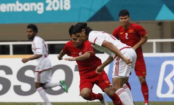 HLV Skorza Maciej thừa nhận chơi thực dụng để thắng Olympic Việt Nam