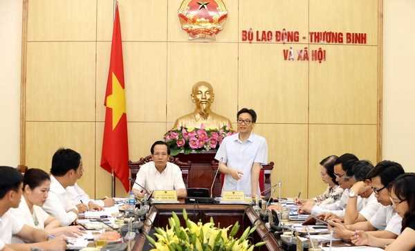 Đẩy mạnh việc thực hiện quy chế dân chủ ở cơ sở theo ba cấp độ