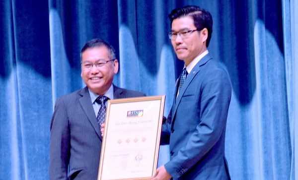 Trường đại học đầu tiên tại Việt Nam được xếp hạng 4 sao quốc tế