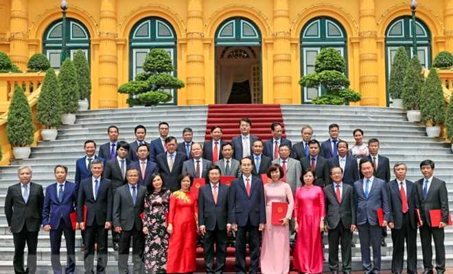 Trao Quyết định của Chủ tịch nước bổ nhiệm Đại sứ nhiệm kỳ 2018-2021