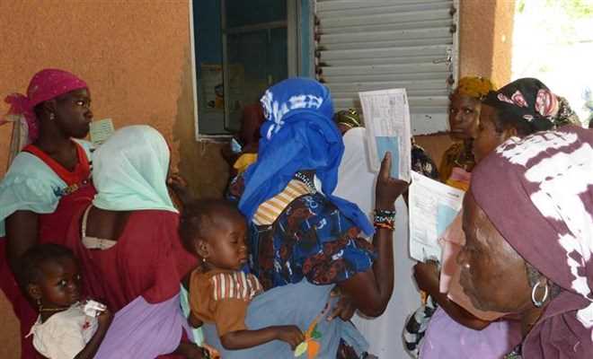 Niger: Sốt rét khiến số lượng bệnh nhi tử vong tăng đột biến