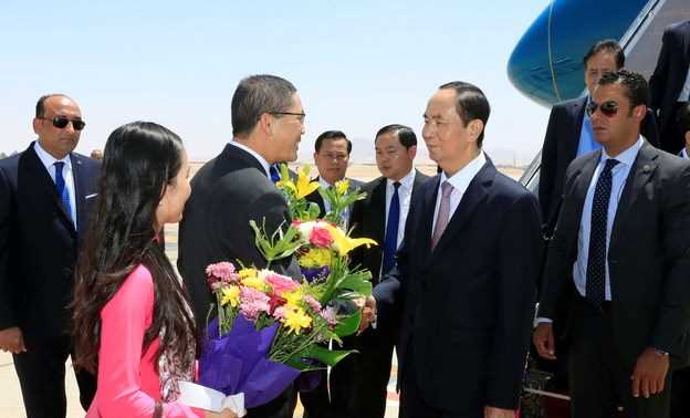 Chủ tịch nước bắt đầu thăm cấp Nhà nước đến Cộng hòa Arab Ai Cập