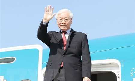 Tổng Bí thư kết thúc chuyến thăm Nga, lên đường thăm Hungary