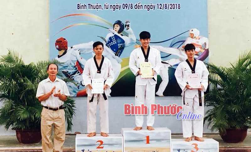 Bình Phước đoạt 25 huy chương giải taekwondo trẻ cụm Đông Nam bộ