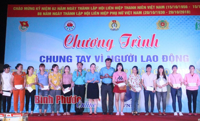 Trang bị kiến thức pháp luật cho công nhân
