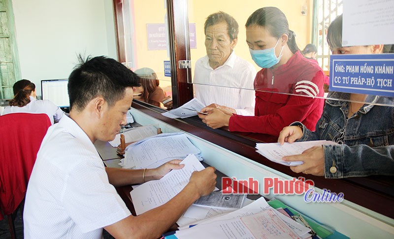 X&acirc;y dựng ch&iacute;nh quyền th&acirc;n thiện, v&igrave; d&acirc;n