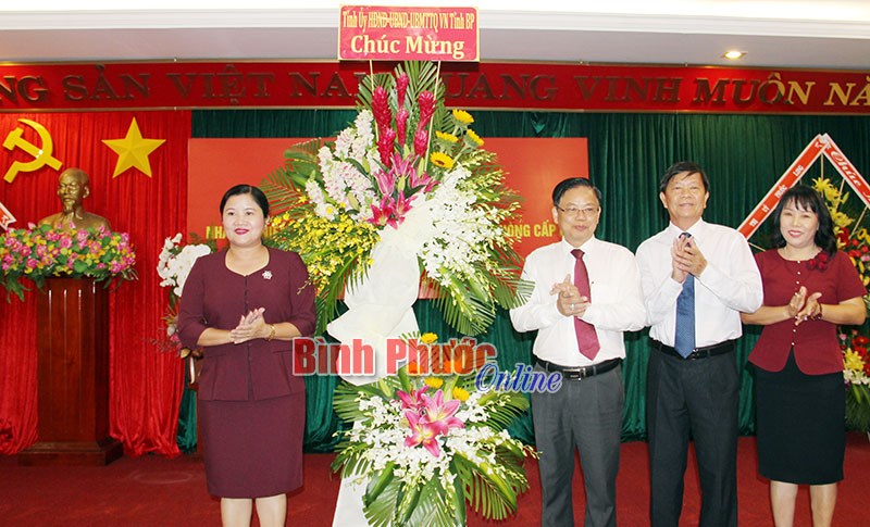 Họp mặt kỷ niệm 88 năm Ng&agrave;y truyền thống Văn ph&ograve;ng cấp ủy