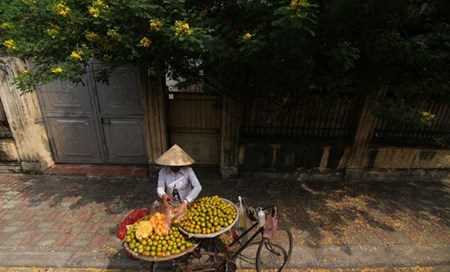 Bắc Bộ trời mát, Trung Bộ tiếp tục có mưa to và dông