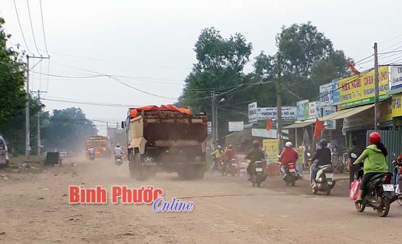 Ô nhiễm bụi trên đường Hải Thượng Lãn Ông