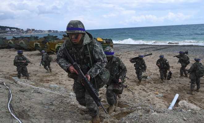 Hàn Quốc-Mỹ sẽ giảm quy mô cuộc tập trận Đại bàng non