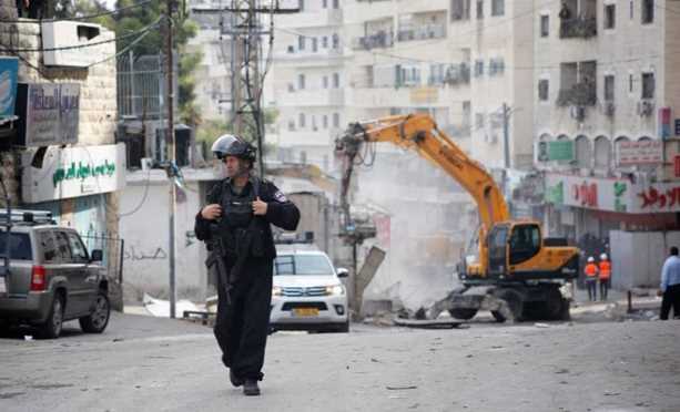 Palestine phản đối Israel phá hủy các tòa nhà thương mại ở Jerusalem