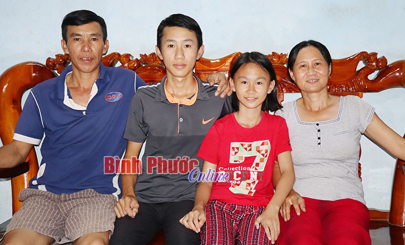 Tổ ấm hạnh ph&uacute;c của phụ nữ khuyết tật