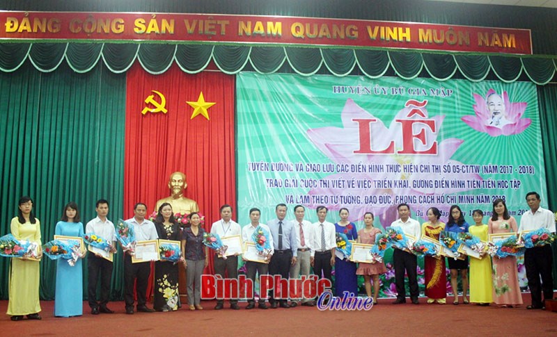 Chuyển biến học v&agrave; l&agrave;m theo B&aacute;c ở huyện B&ugrave; Gia Mập