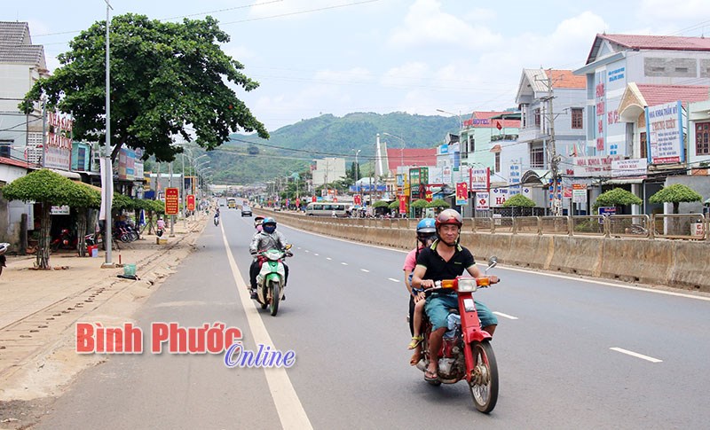 B&ugrave; Đăng: Tỷ lệ hộ ngh&egrave;o giảm nhanh nhờ thực hiện đồng bộ nhiều giải ph&aacute;p