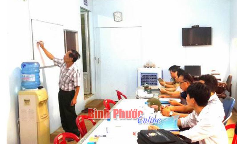 Sản xuất phân hữu cơ vi sinh từ chất thải rắn và bùn hồ sinh học