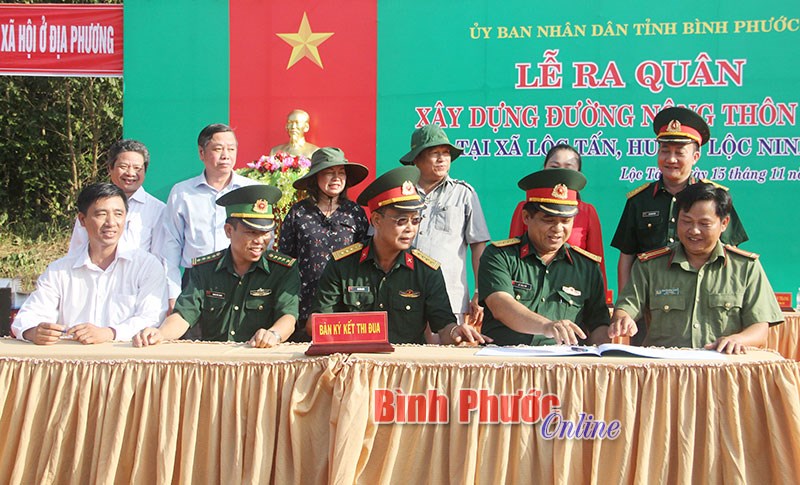Sức mạnh đoàn kết trong xây dựng đường nông thôn mới tại Lộc Tấn
