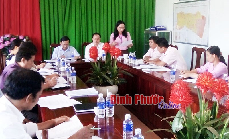 &ldquo;Hai vai&rdquo; nặng nề, c&aacute;n bộ phải t&agrave;i - B&agrave;i 1