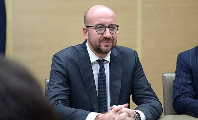 Thủ tướng Bỉ đột ngột thông báo từ chức và giải tán chính phủ