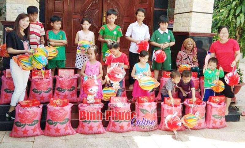 Tấm l&ograve;ng thiện nguyện của c&ocirc; Vũ Thị Loan