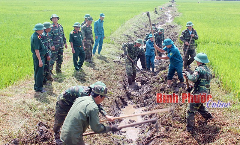 Binh đoàn 16 phối hợp xây dựng nông thôn mới