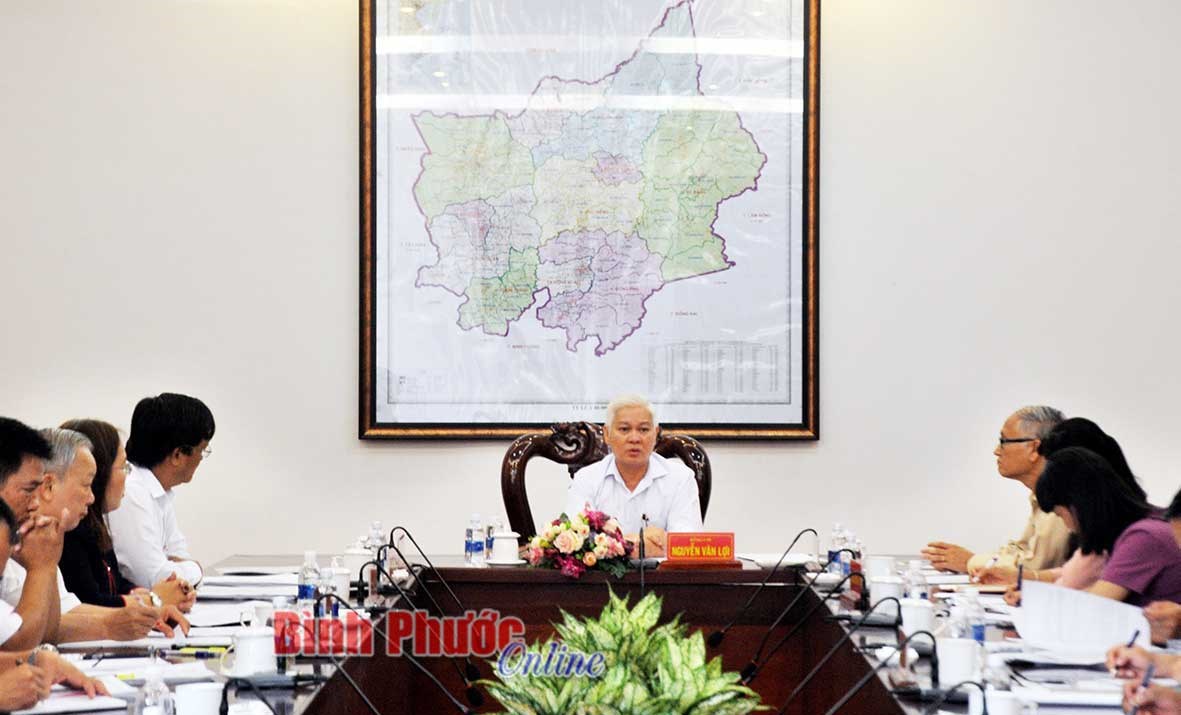 Đo&agrave;n ĐBQH tỉnh lấy &yacute; kiến g&oacute;p &yacute; cho c&aacute;c dự thảo luật sửa đổi