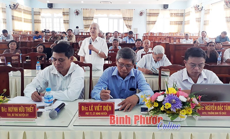 Huyện ủy B&ugrave; Đăng:&nbsp;Lấy &yacute; kiến g&oacute;p &yacute; của nguy&ecirc;n c&aacute;n bộ l&atilde;nh đạo