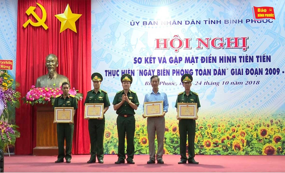 [Video] Sơ kết 10 năm Ngày biên phòng toàn dân