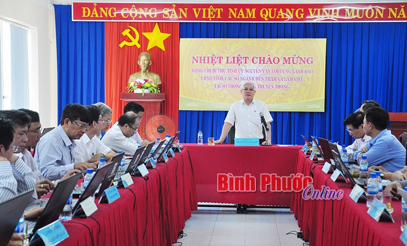 Kh&ocirc;ng kết nối với hệ thống dịch vụ c&ocirc;ng, người đứng đầu phải chịu tr&aacute;ch nhiệm