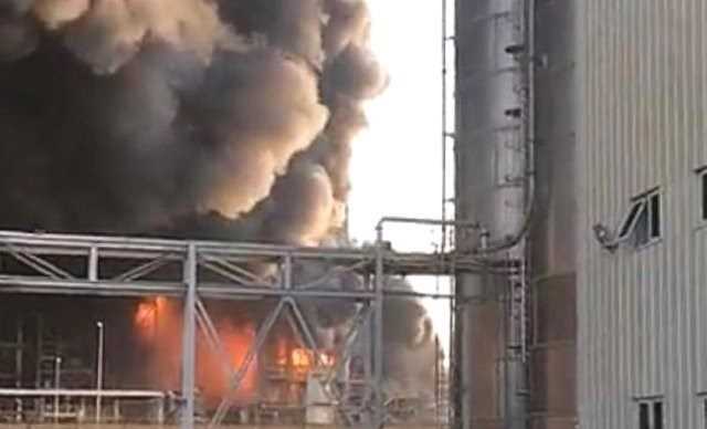 Cháy công ty hóa dầu ở Saudi Arabia, 12 người thương vong