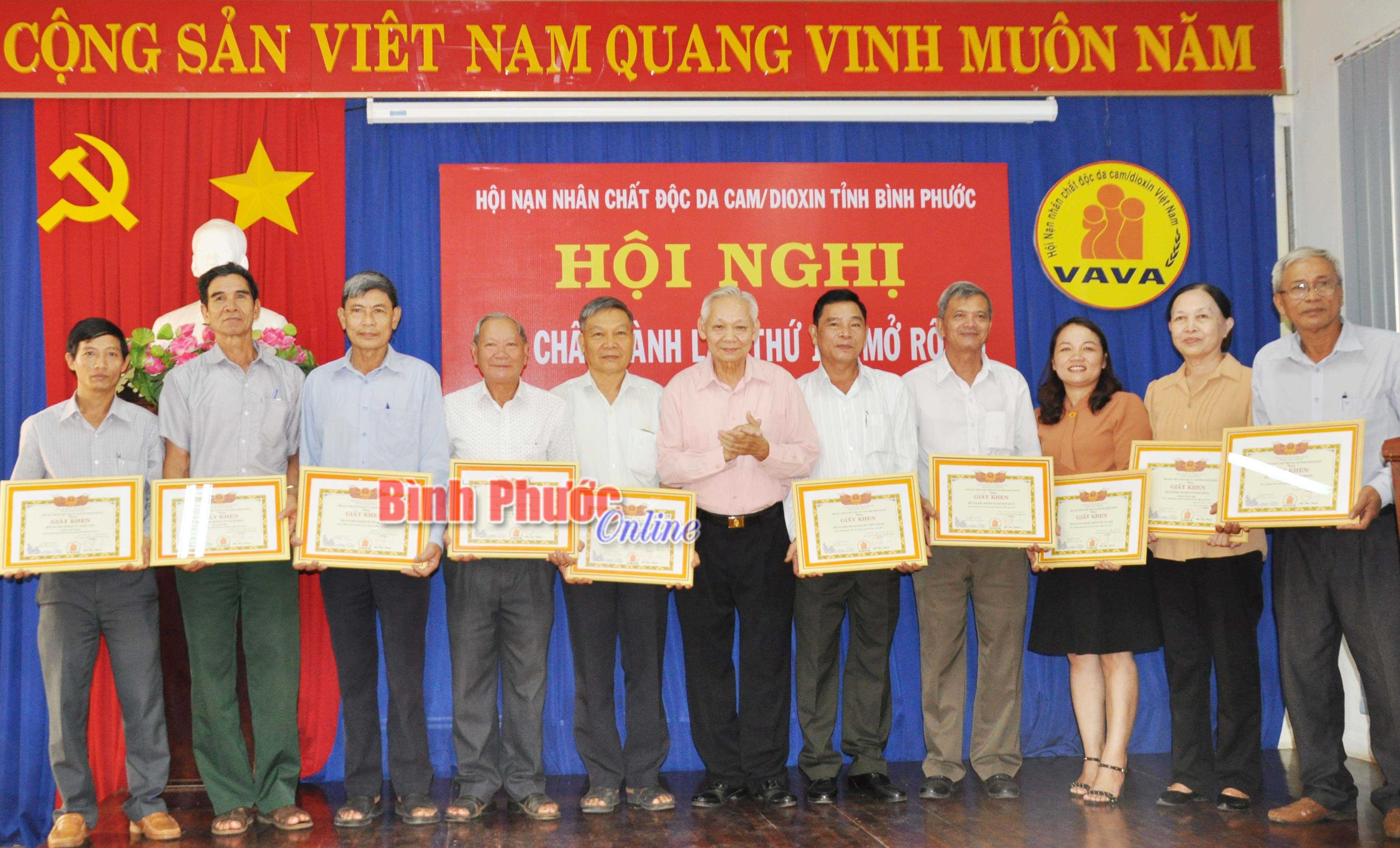 1,946 tỷ đồng gi&uacute;p nạn nh&acirc;n chất độc da cam/dioxin