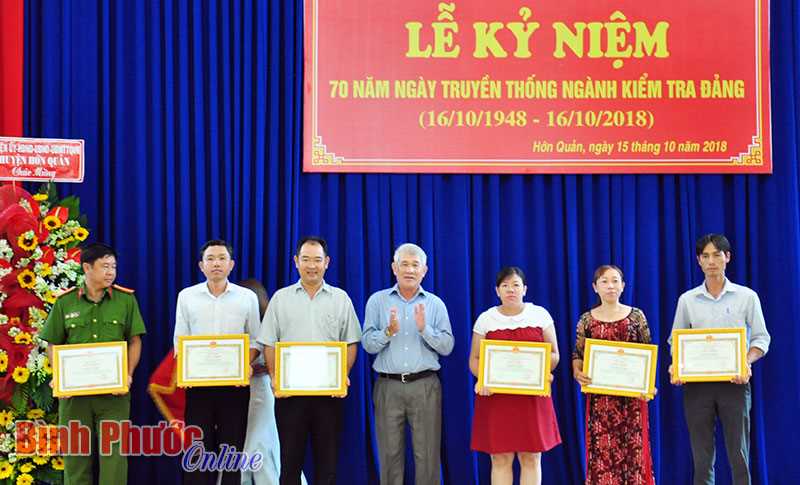 Hớn Quản kỷ niệm Ng&agrave;y truyền thống ng&agrave;nh Kiểm tra Đảng