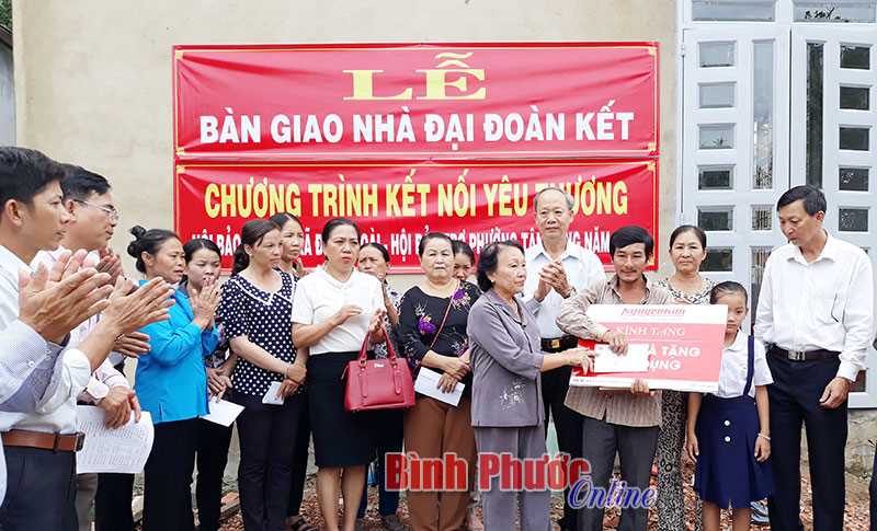 Đồng Xoài: Vận động 934 triệu đồng Quỹ “Vì người nghèo”