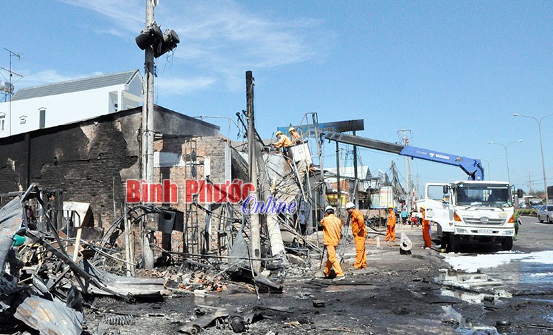 Hậu quả vụ hỏa ở Minh Hưng đã, đang được khắc phục nhanh chóng