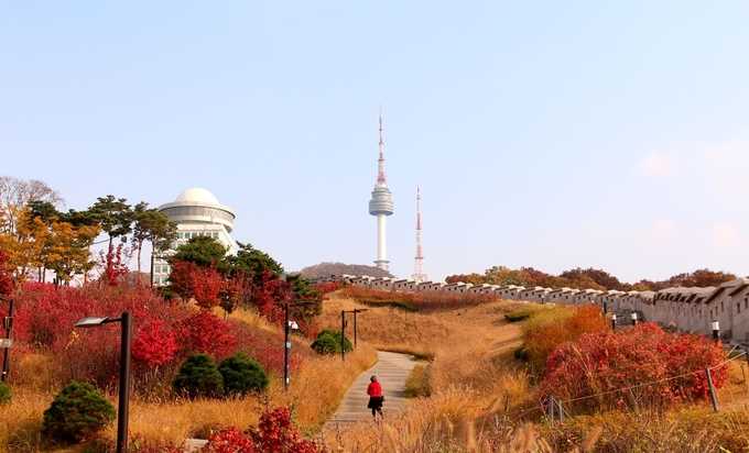 Gợi ý 10 điểm miễn phí cho người lần đầu du lịch Seoul mùa thu