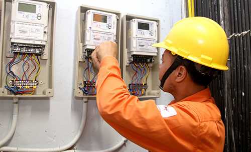 Lộ trình chấm dứt hình thức thu tiền điện tại nhà
