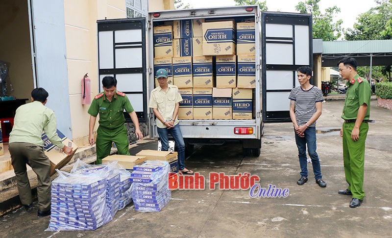 Ph&aacute;t hiện 2.659 vụ bu&ocirc;n lậu v&agrave; gian lận thương mại