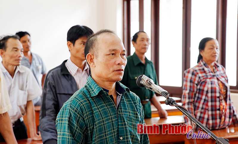 Bỏ trốn 11 năm vẫn phải quy n&atilde;