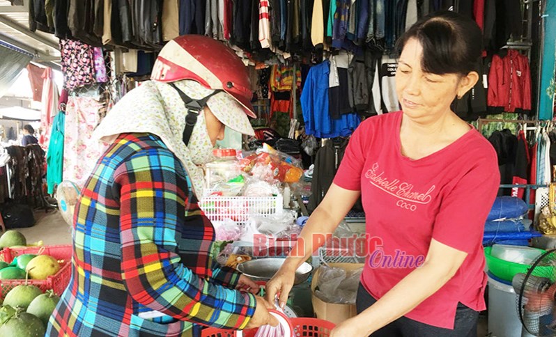 Nói không với túi ni-lon: Dễ hay khó?